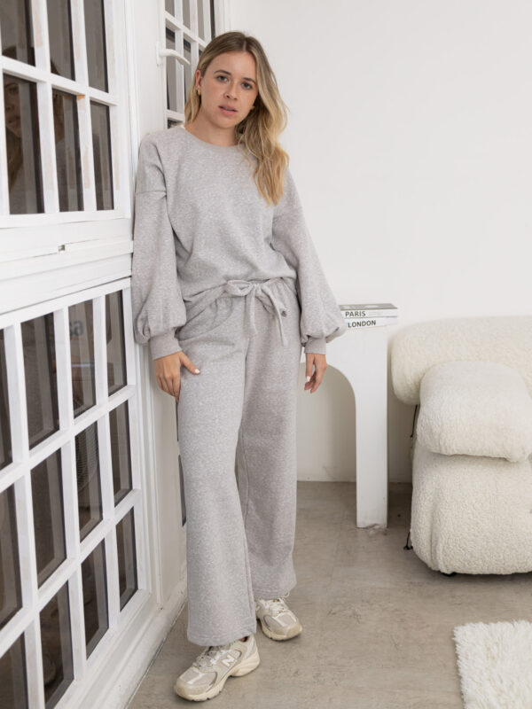 Comfy set pantalón y sueter manga bombacha Gris claro